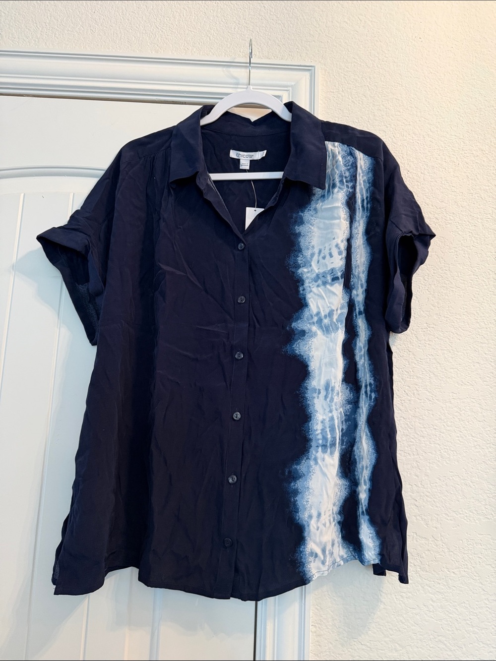 Chico’s Navy Tie Dye Faux Silk Button up Top, Sz 2 NWT